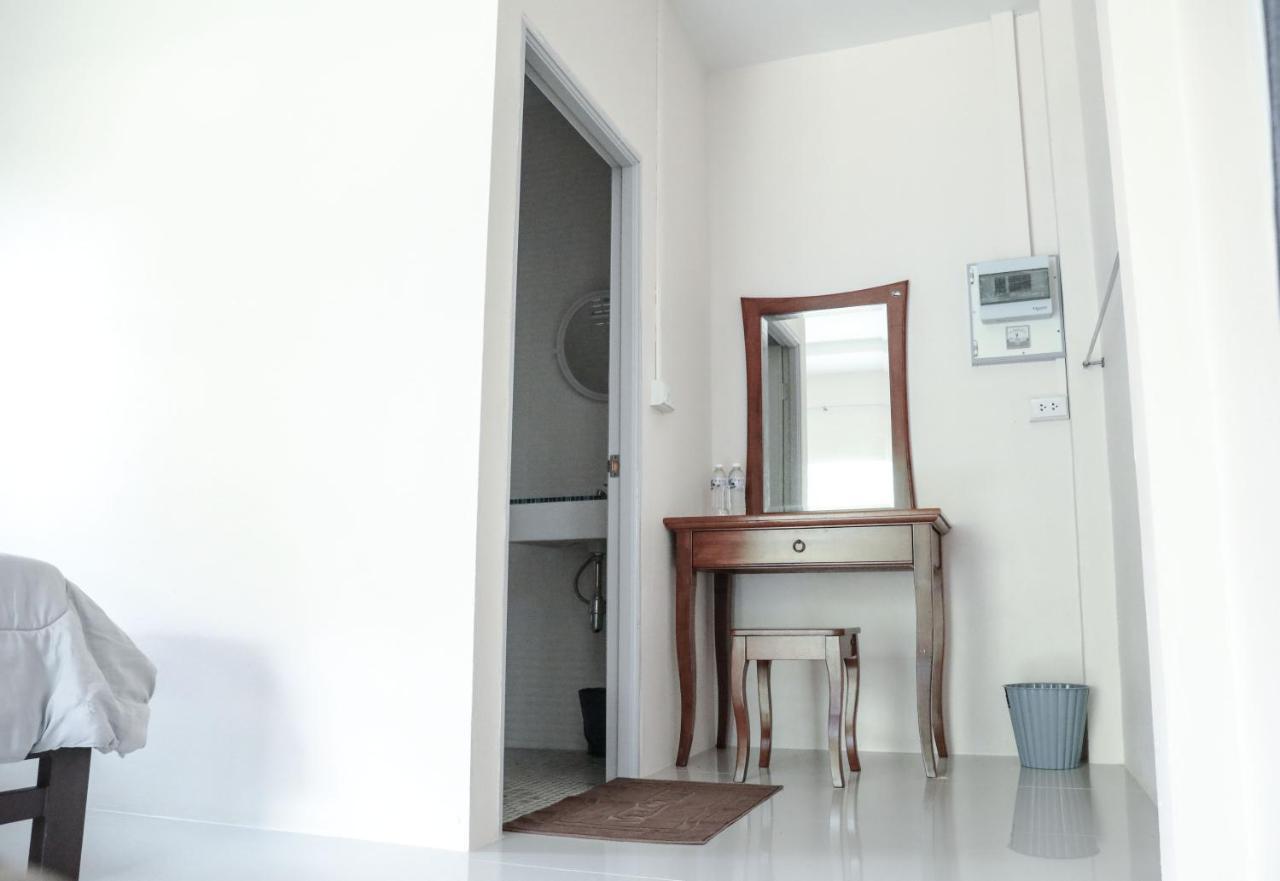 Baansukjai Bungalows Ranong Dış mekan fotoğraf